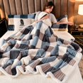 thumbnail image 1 of Manta cálida suave y esponjosa de lana de cordero gruesa para cama, mantas cálidas de terciopelo de leche, manta cómoda para sofá, Otoño e Invierno, 1 of 4
