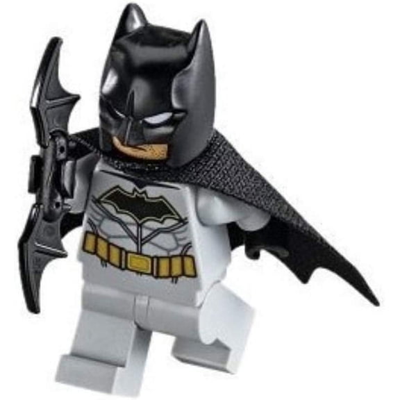 LEGO Superheroes: Batman Minifig with Batarang and Cape