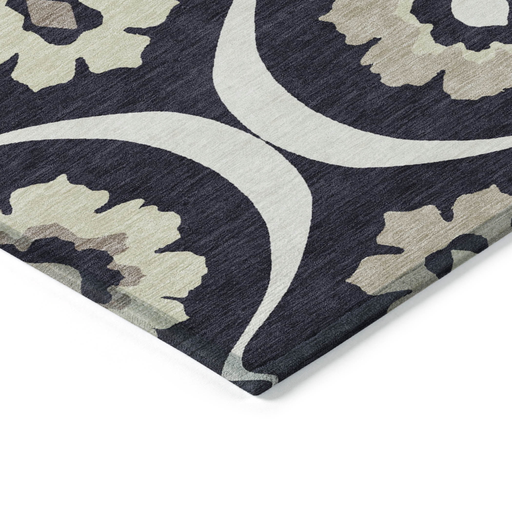 Addison Rugs Chantille Indoor/Outdoor Transitional Medallions Black Washable Rectangle Rug, 5' x 7'6"