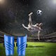 thumbnail image 4 of Espinilleras de fútbol para niños, equipo de protección suave para piernas deportivas para trotar, jugar al voleibol y correr, 4 of 5