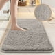 thumbnail image 1 of Alfombra antideslizante gruesa de 40*60cm, absorbente, de color gris claro, para baño, alfombras para el suelo del baño, 1 of 6