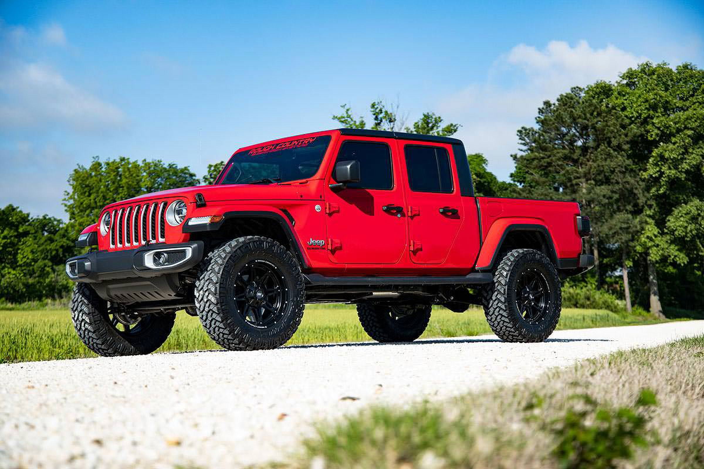 Rough Country 3.5" M1 Lift Kit for 2020-2023 Jeep Gladiator JT 4WD - 64940