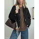 thumbnail image 4 of Chaqueta Megfie para mujer, cuello corto en contraste, color negro utilitario, 4 of 5