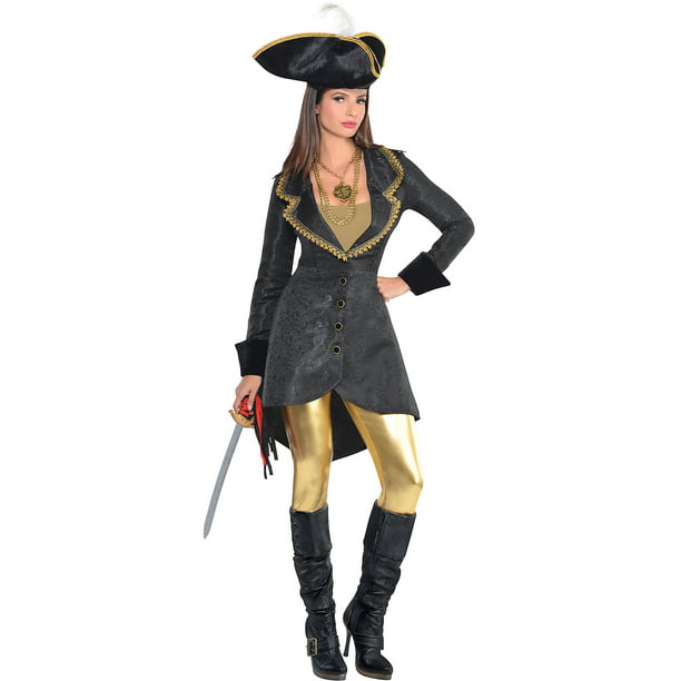 Pirate Wench | Cropped shot of a woman I photographed at 