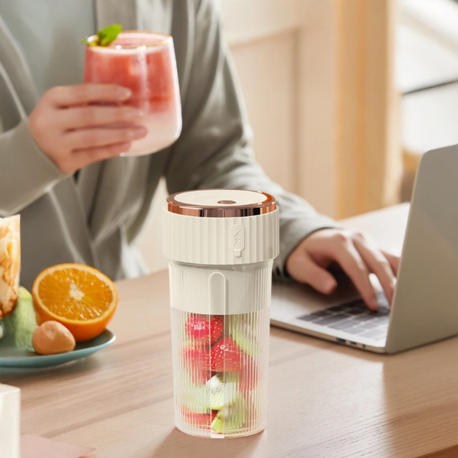 Wireless Mini Juicer with Sharp Blades BPA Free High Speed Compact Design USB Rechargeable Portable Blender Fruit Mixer