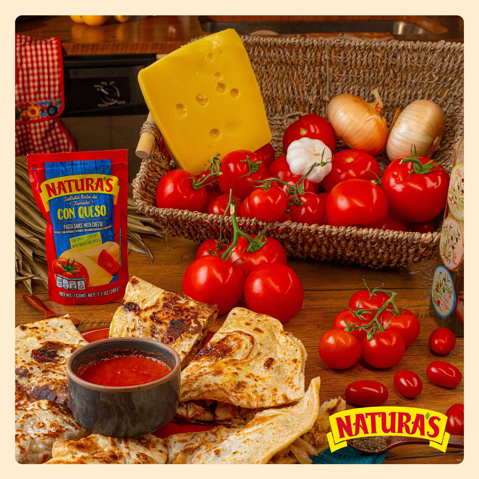 Natura's Tomato Sauce w/Cheese 24/7.1 oz