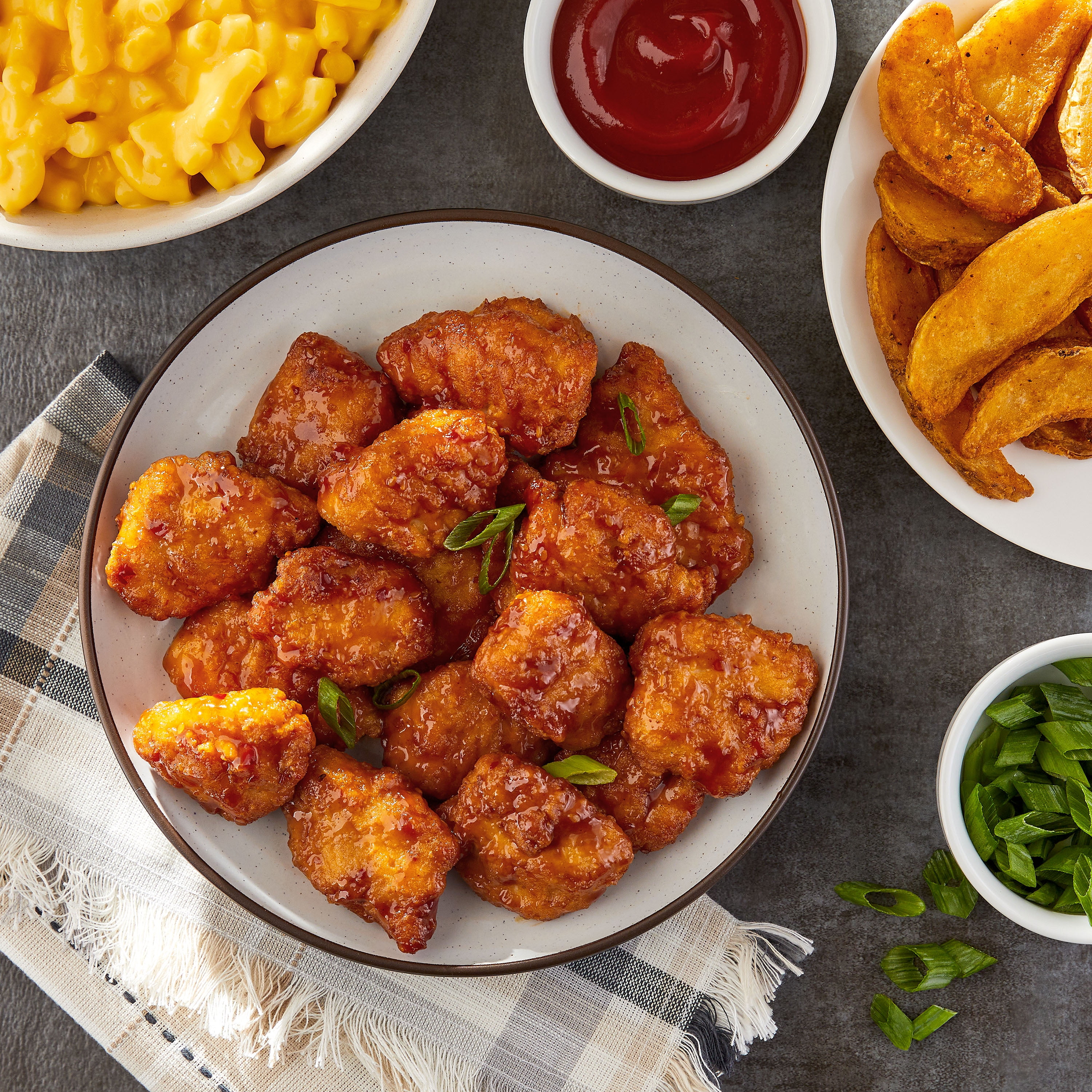 Freshness Guaranteed Hot and Ready-to-Eat Breaded General Tso Boneless Wings, 24 Piece