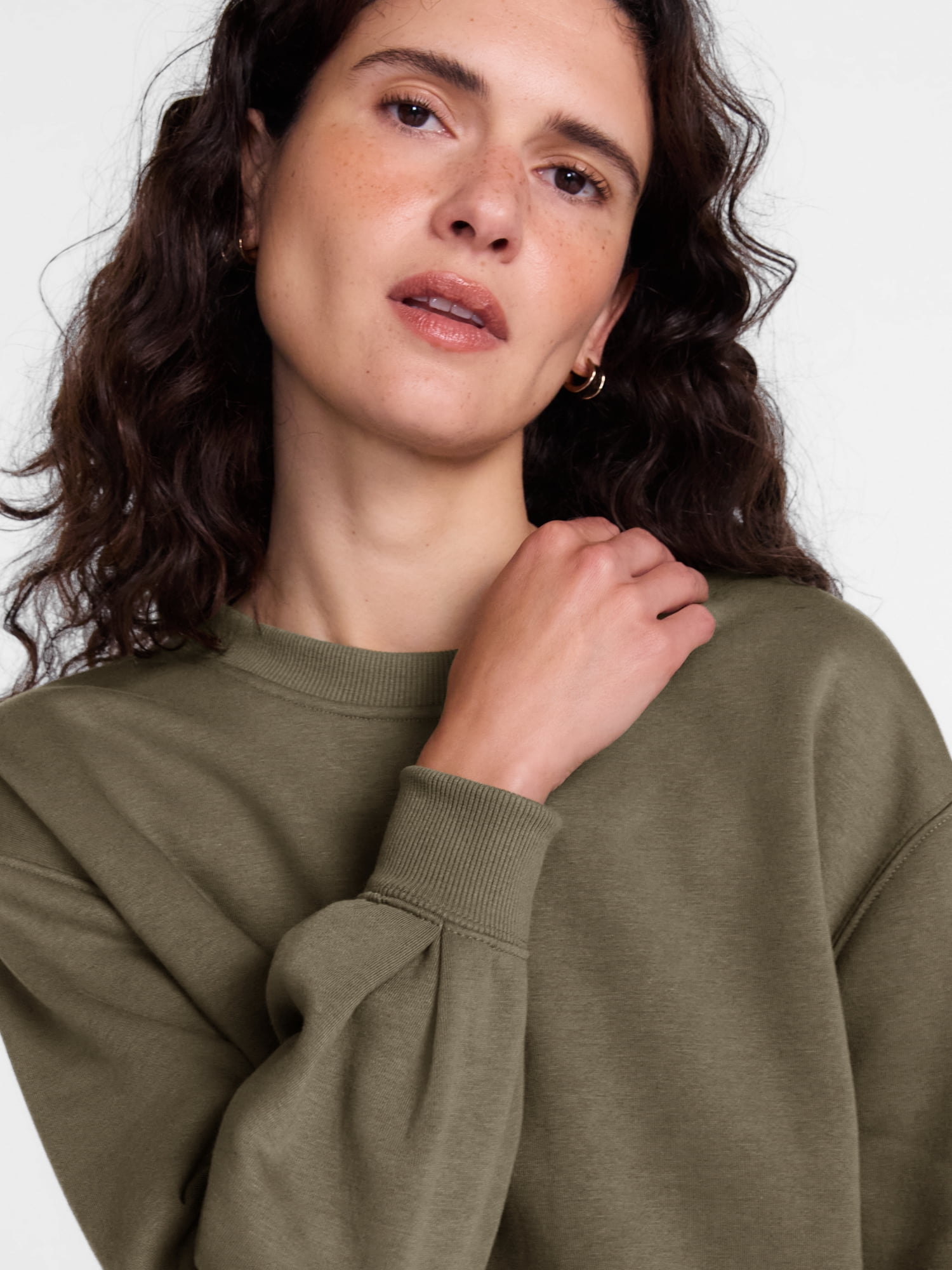 Scenario Women's and Women's Plus Crewneck Sweatshirt, Sizes XS-4X