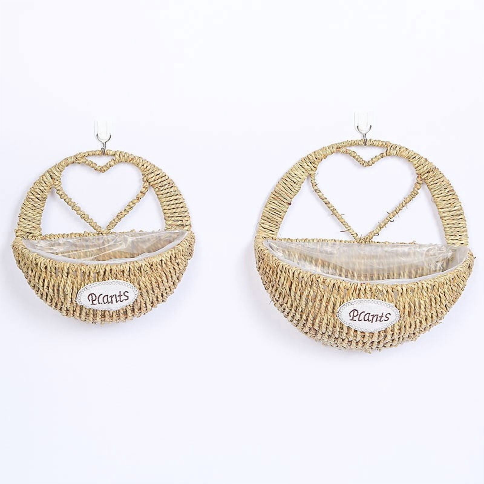 Handwoven Seagrass Heart Wall Planter - Natural Fiber Hanging Basket with Waterproof Liner, Bohemian Style Decor for Indoor and Outdoor Plants