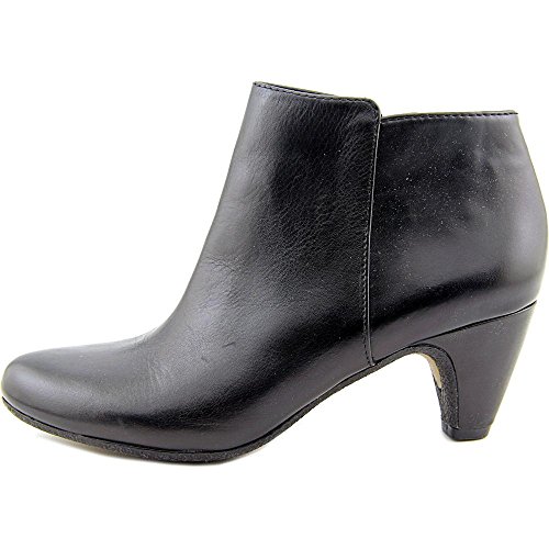 sam edelman pointed toe booties