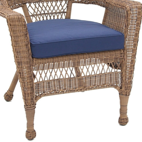 Jeco Wicker Chair with Cushion