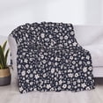 thumbnail image 3 of Honeii Daisies Flowers print throw blanket, crafted from cozy cotton flannel, offers versatile home decor as a bedding suitable for all seasons.-, 3 of 6
