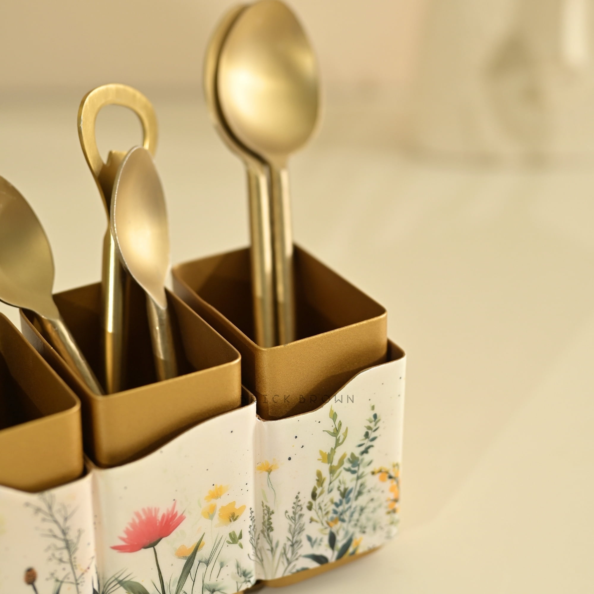 Brick Brown® Premium Metal Triflora Cutlery Holder – Spoon Stand for Kitchen | Spoon Holder for Dining Table | Wooden Caddy Storage Organizer | Stand Caddy Holder for Kitchen Utensils (6.3x8x9.5in)