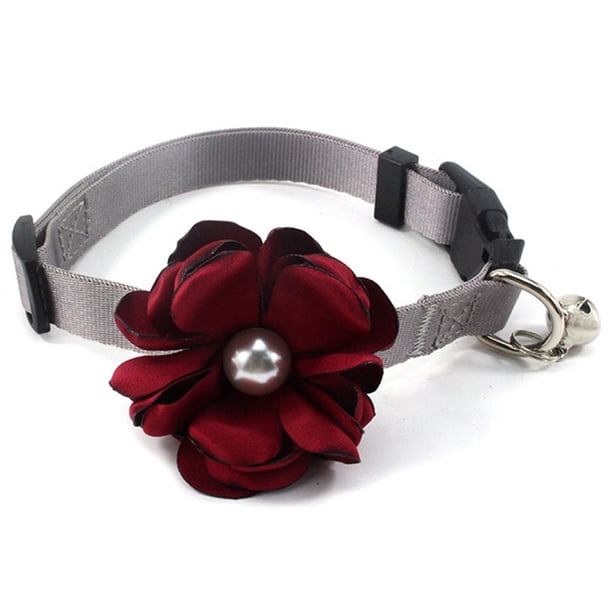 Collar de nailon con lazo para perro y gato con flor de geranio y cascabeles de perla.