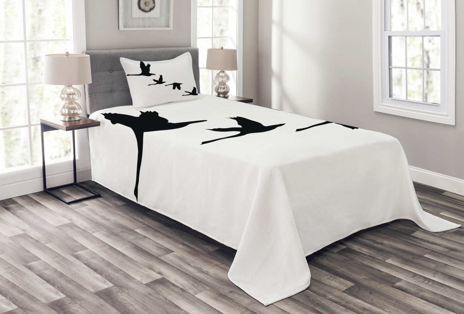 Freedom Bedspread Set Twin Size, Silhouette of Group of Flying Birds