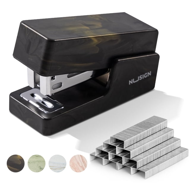 Engrapadora mini NUSIGN con capacidad para 25 hojas e incluye 830 grapas