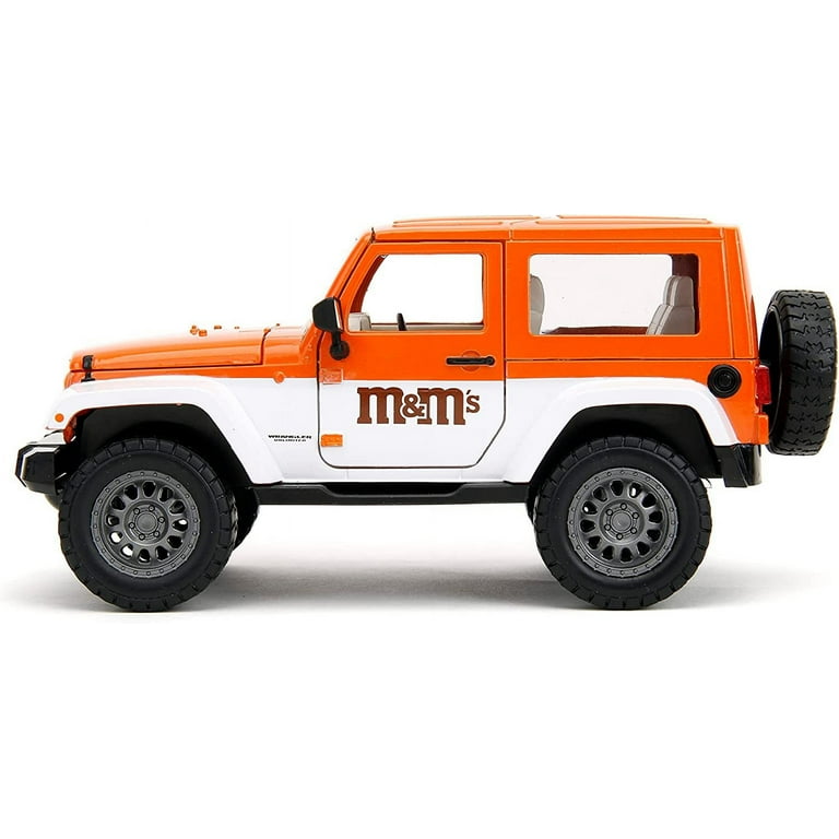 JD HR 1/24 M&M's 2007 ラングラー with ORANGE Amazon.com: M&M's 1:24 2007 Jeep Wrangler Die-cast Car