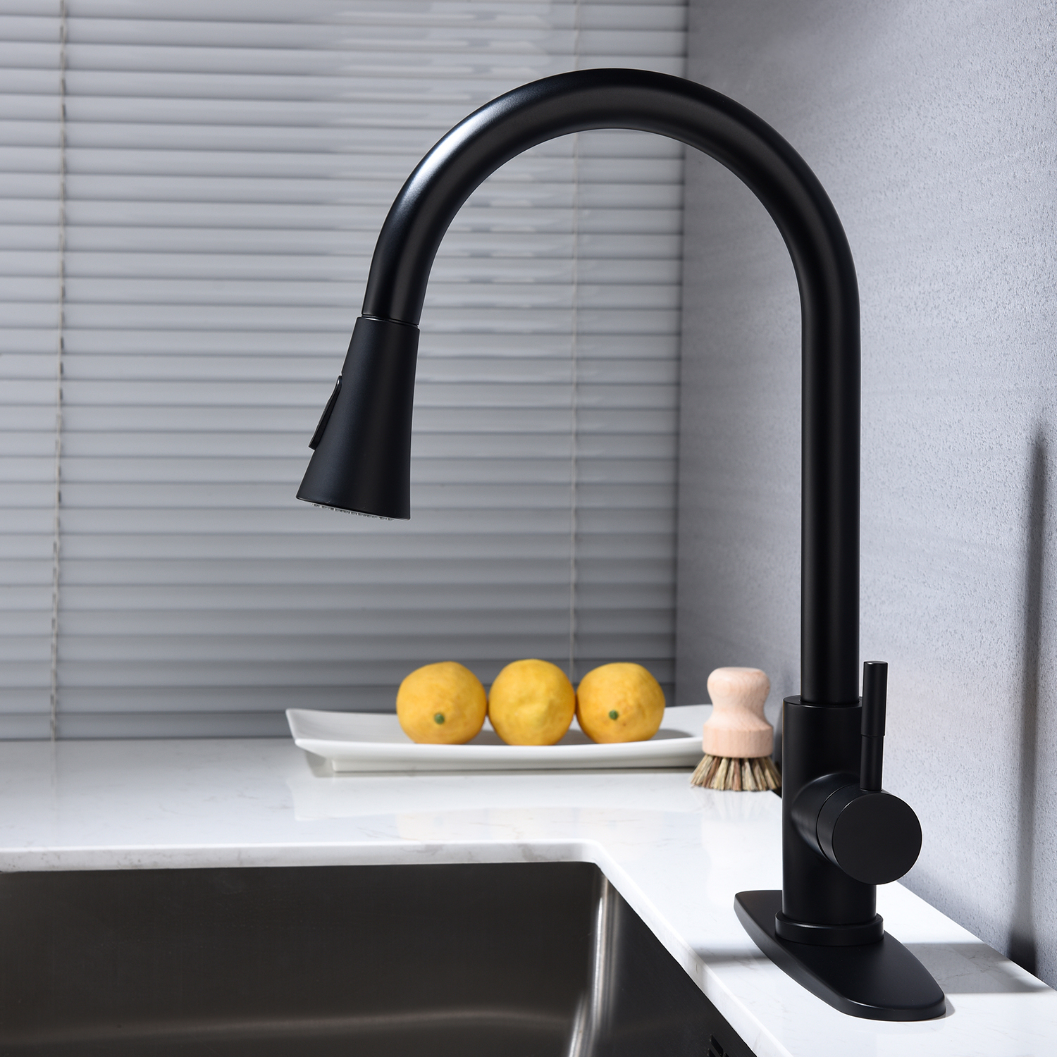 Black Kitchen Faucet with Pull Out Sprayer Pull Down Kitchen Faucets Spray  Head Single Hole Holes with Plate Matte Black/Gold/Brushed Nickel Stainless  Steel