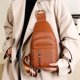 thumbnail image 4 of Bolso de cuero para mujer - Bolso bandola, diseño europeo vintage, 14,56x6,69x2,16 pulgadas, bolso de viaje en naranja, gris, rojo, beige, 4 of 6