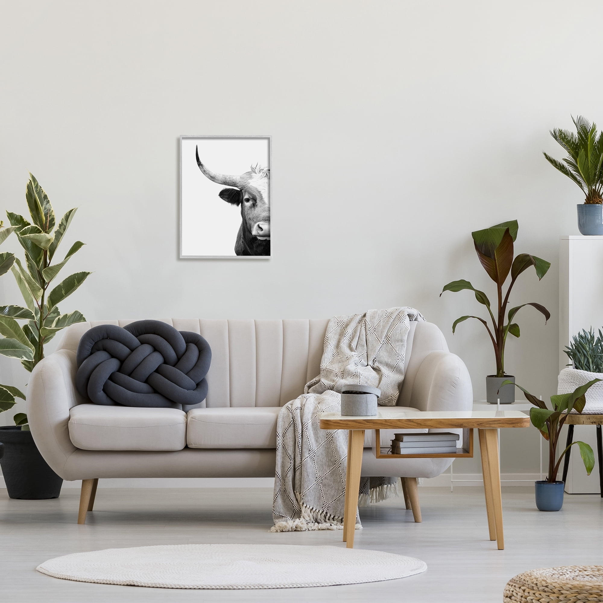 Stupell Industries Grey Longhorn Portrait Animals & Insects Photography Gray Framed Art Print Wall Art, 16 x 20