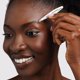 thumbnail image 2 of Pinza pequeña inclinada Tweezerman NYC para cejas, 2 of 8