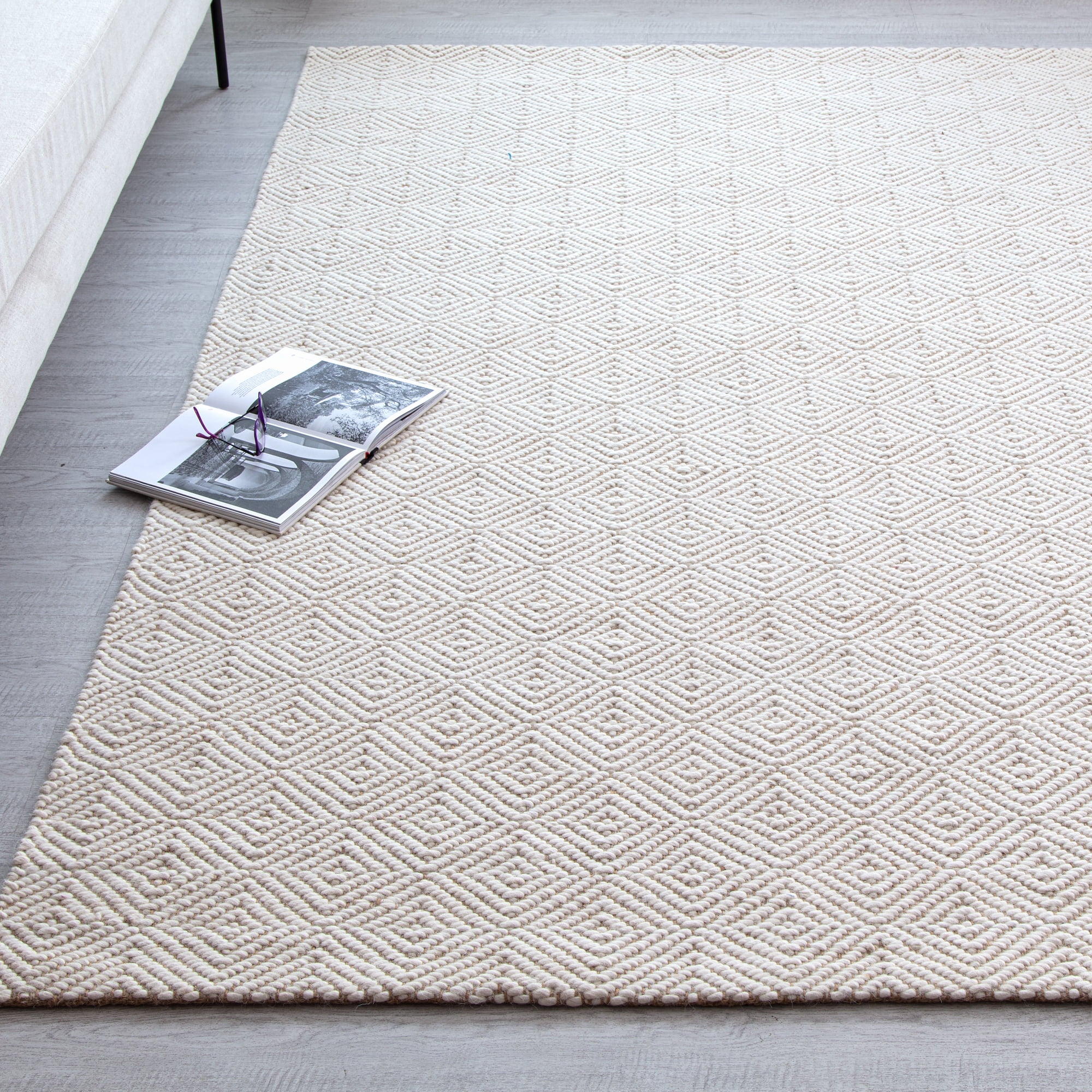 Anji Mountain Bohemian Hand-Made Area Rug, 48 in x 72 in