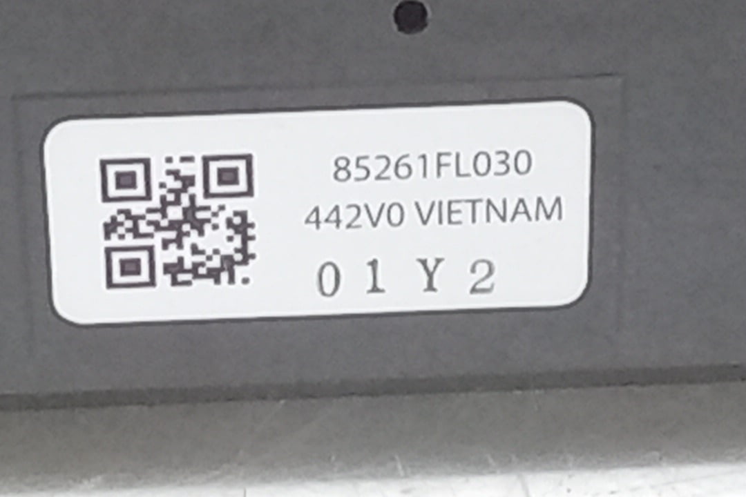 Pre-Owned 23 2023 Subaru XV Information Display Screen Clock and Temperature OEM - Verify Specific Vehicle Fitment In Description - (Good)