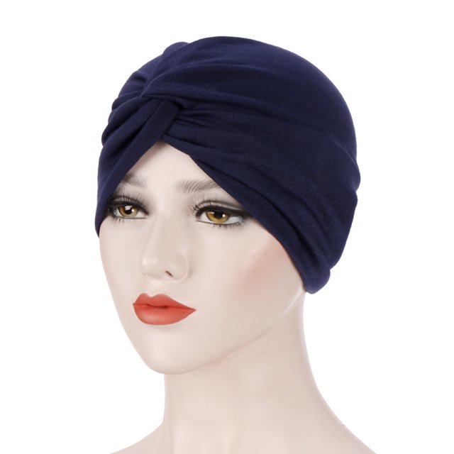 Gorro de quimioterapia con capucha de tela elástica con forma de cruz en la frente y base de color caramelo