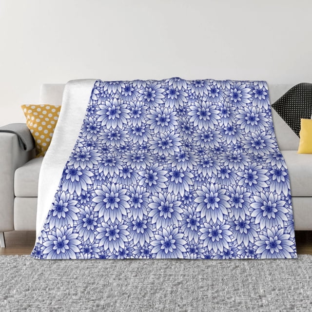 Fotbe Blue And White Flowers Manta de Franela con Estampado, Manta Ultrasuave para Cama, Sofá, Auto, Hipoalergénica y Antibolitas-80"x60"