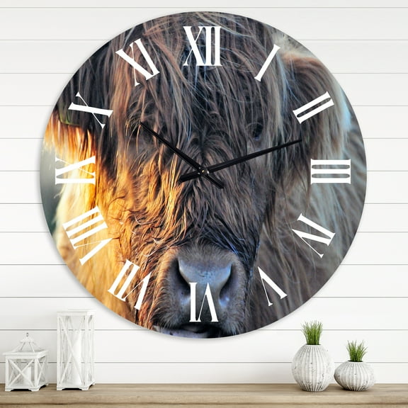 Designart 1 in Quartz Farmhouse Wall Clock