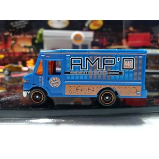 Die Cast Promotions DCP32056B Chevrolet Express Cargo Van