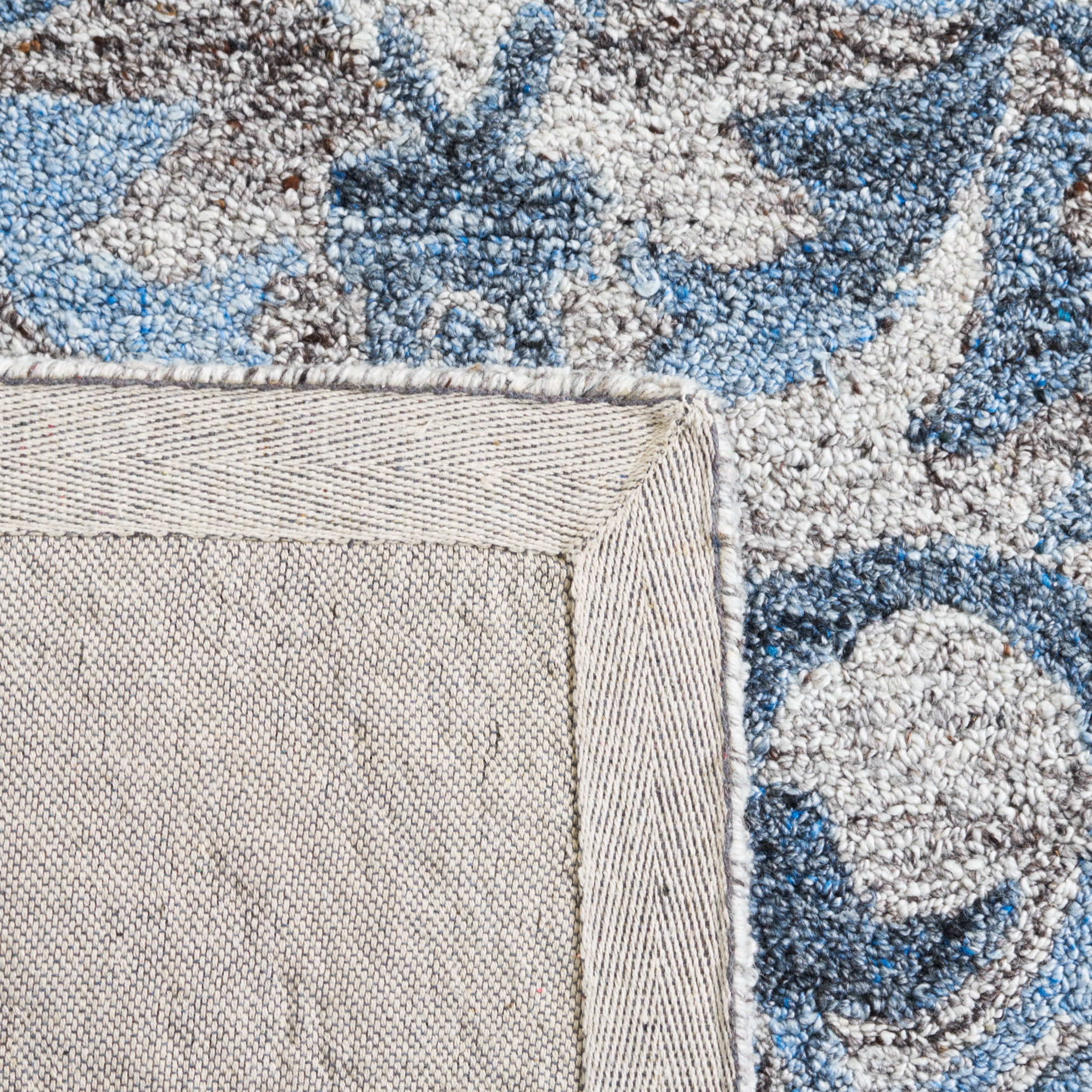 SAFAVIEH Abstract Ksenija Oriental Runner Rug, Gray/Blue, 2'3" x 8'