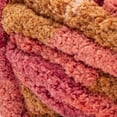thumbnail image 2 of Bernat® Fil Extra Épais™ pour Couverture, Polyester #7 Jumbo, 21,2 Oz/600 G, 72 Verges, 2 of 7