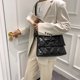 thumbnail image 4 of Sywqhk Bolso Bandolera De Cuero Suave Con Entramado De Diamantes Para Mujer (Negro) Sywqhk Para estrenar, 4 of 9