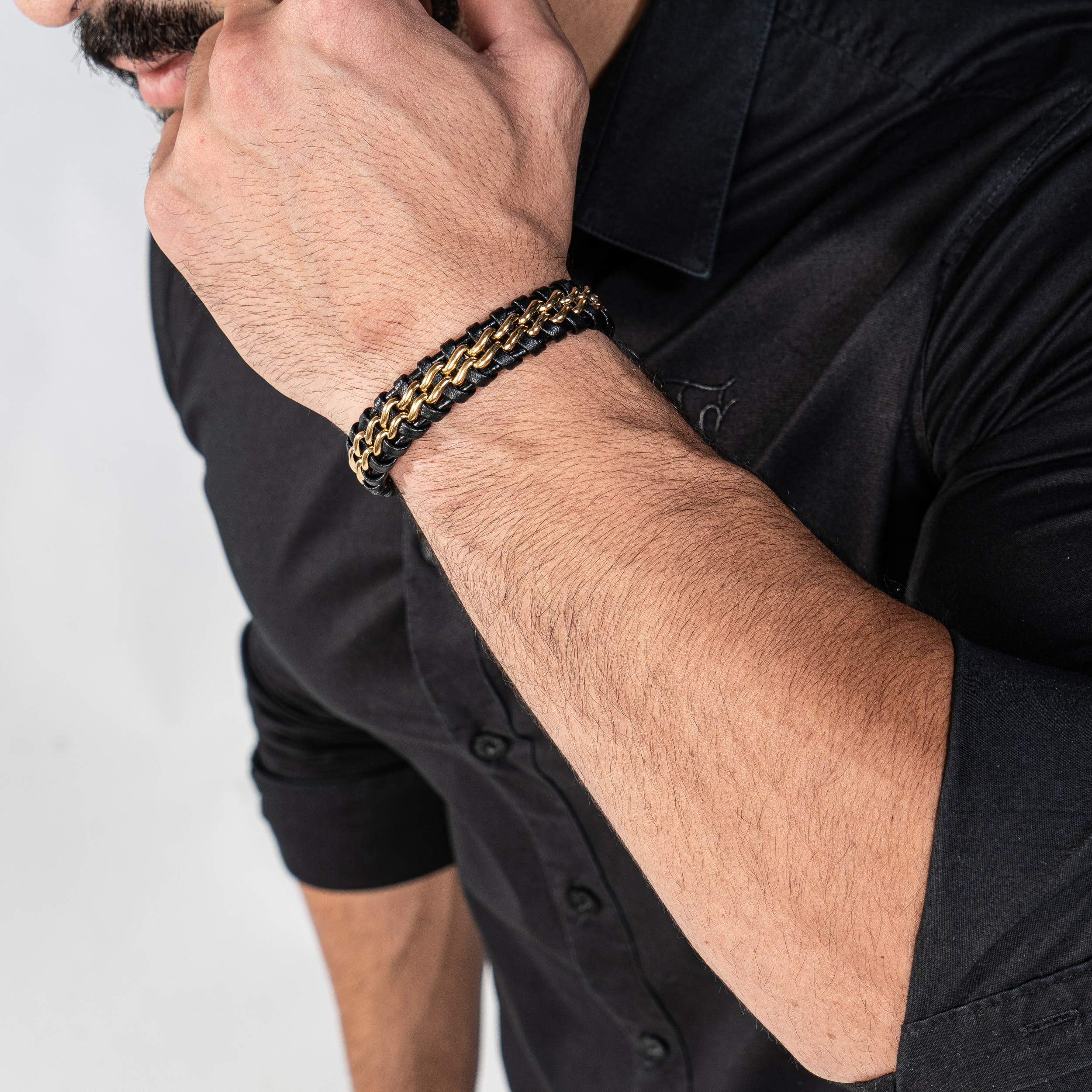SERASAR Leather Bracelet for Men "Steel" with stainless steel magnetic closure, Gold 23cm, including gift box