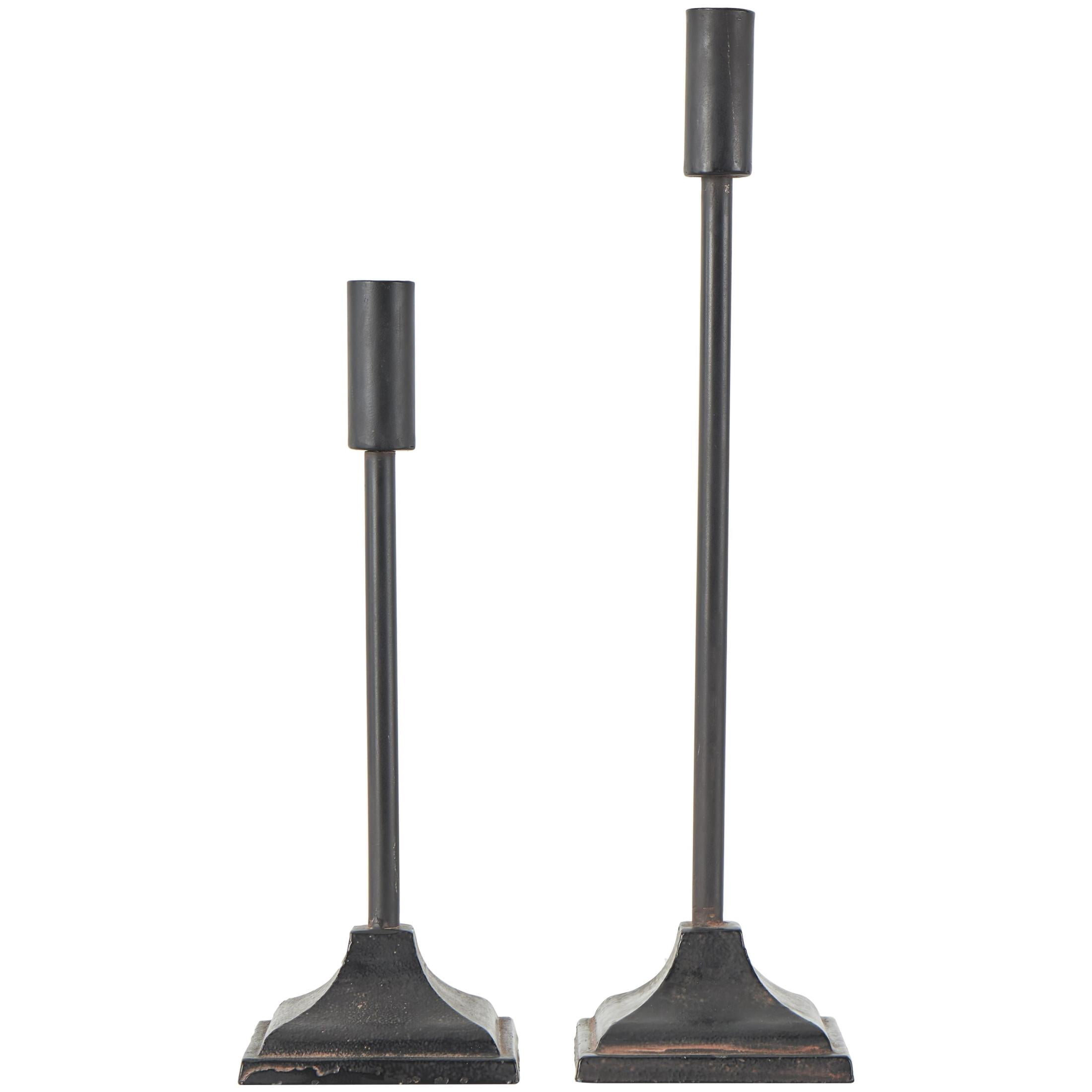 DecMode 2 Candle Black Metal Slim Weathered Candle Holder with Square Tapered Bases, Set of 2