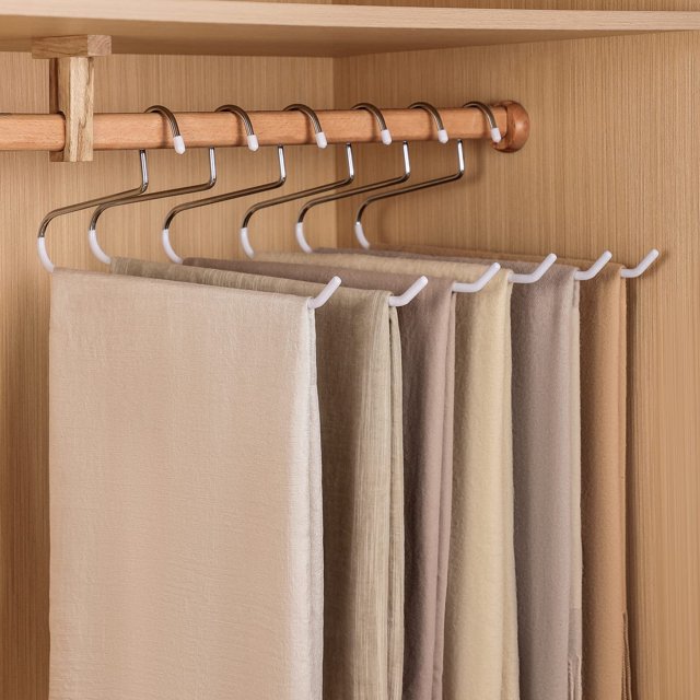 VASLIM Paquete de 8 perchas para mantas, resistentes, con revestimiento de vinilo negro, antideslizantes, ideales para edredones, edredones, manteles, toallas, sacos de dormir, cortinas y colchas (bla