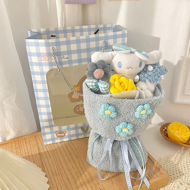Sanrio-muñeco de peluche de Hello Kitty, ramo de peluche Kirby Kulomi, flor de jabón bonita, caja de regalo, ramo de flores rosas, Día de San Valentín, cumpleaños