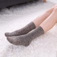 thumbnail image 4 of Calcetines de lana para hombre, paquete de 5, calcetines térmicos para invierno, suaves y acogedores, calcetines de tripulación para senderismo, calcetines gruesos para botas para clima frío, 4 of 5
