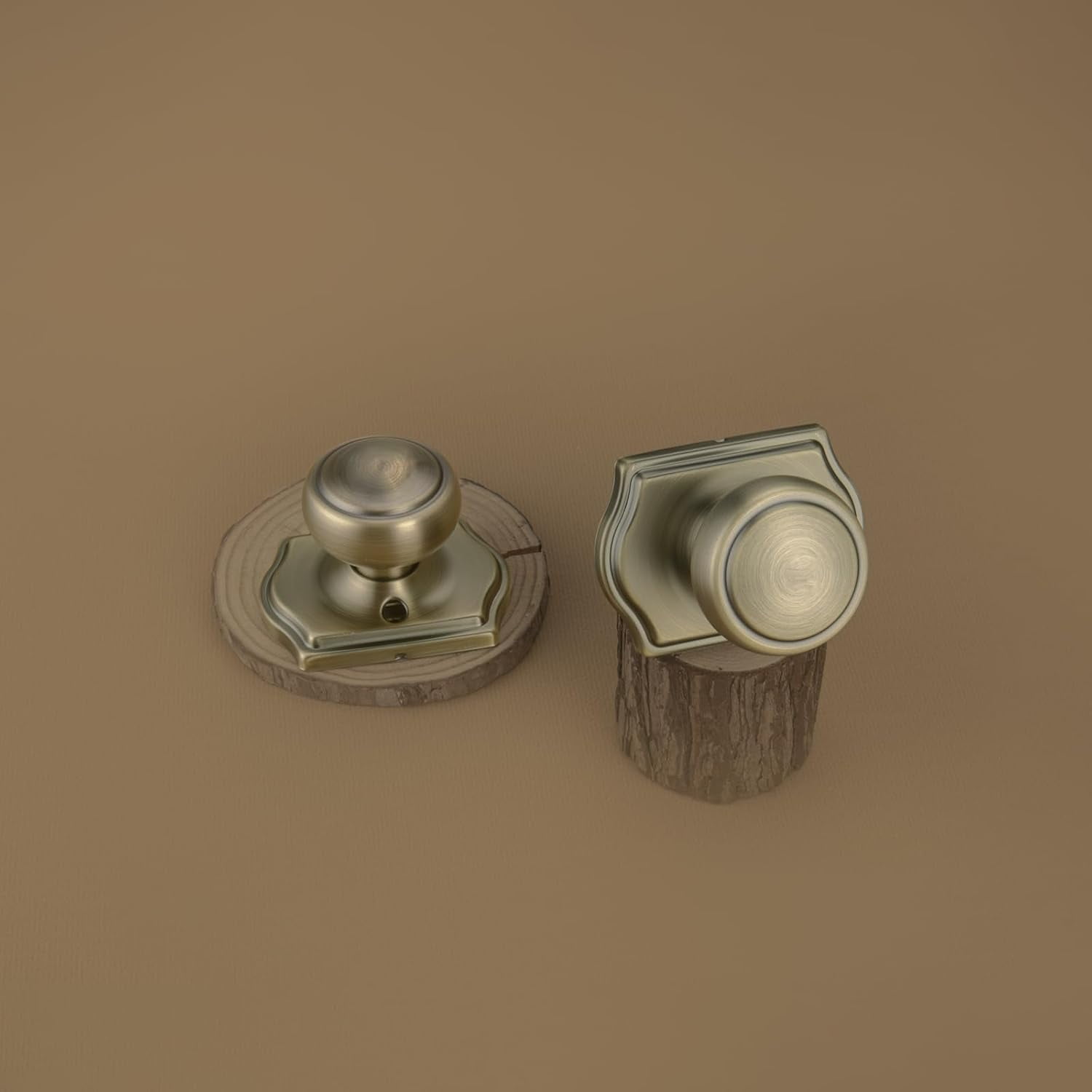 3 Pack Interior Dooor Knobs with Camelot Trim,Coastal Door knob for Hall & Closet,Antique Brass Doorknobs