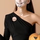 thumbnail image 4 of Broche de calabaza, linterna, fantasma, Halloween, divertido pin de metal, accesorios, ropa, bolsos, decoraciones, 4 of 5