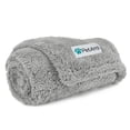 thumbnail image 1 of Manta impermeable PetaMi Fluffy para perros pequeños y medianos, 1 of 7