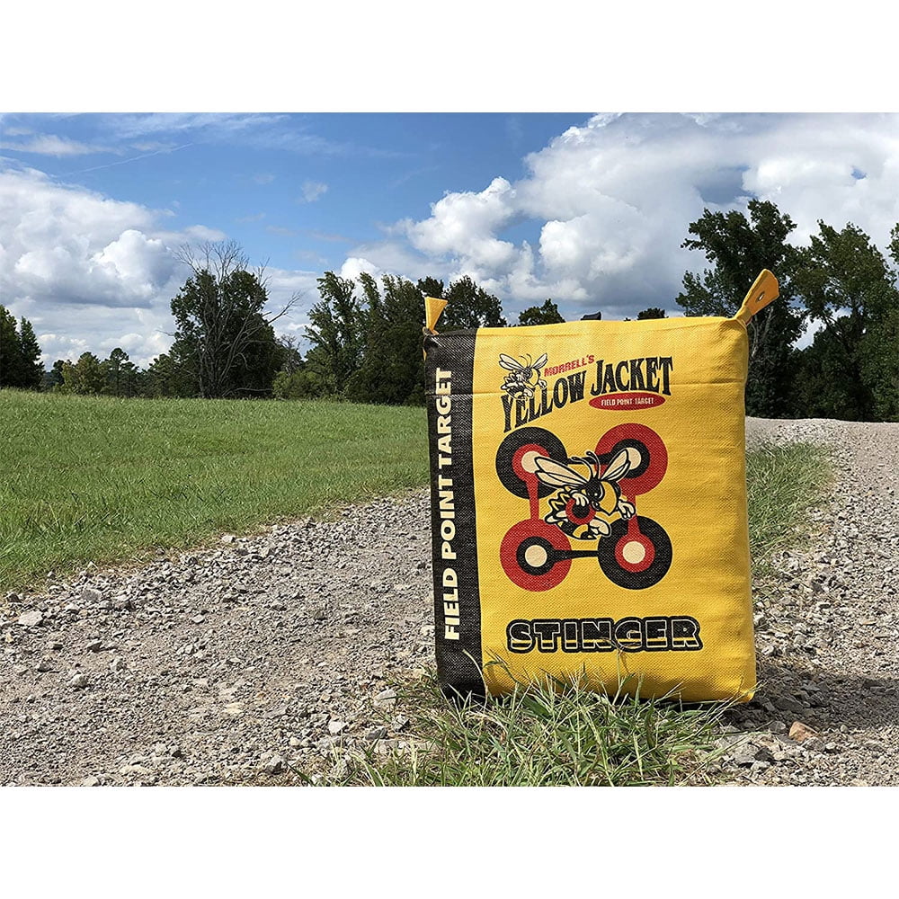 Morrell Yellow Jacket 19lb Bag Target w/ HME Products Stand & Bow Hanger