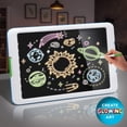 thumbnail image 2 of Caballete de dibujo Discovery Kids Neon Glow con 6 rotuladores de colores, 2 of 8
