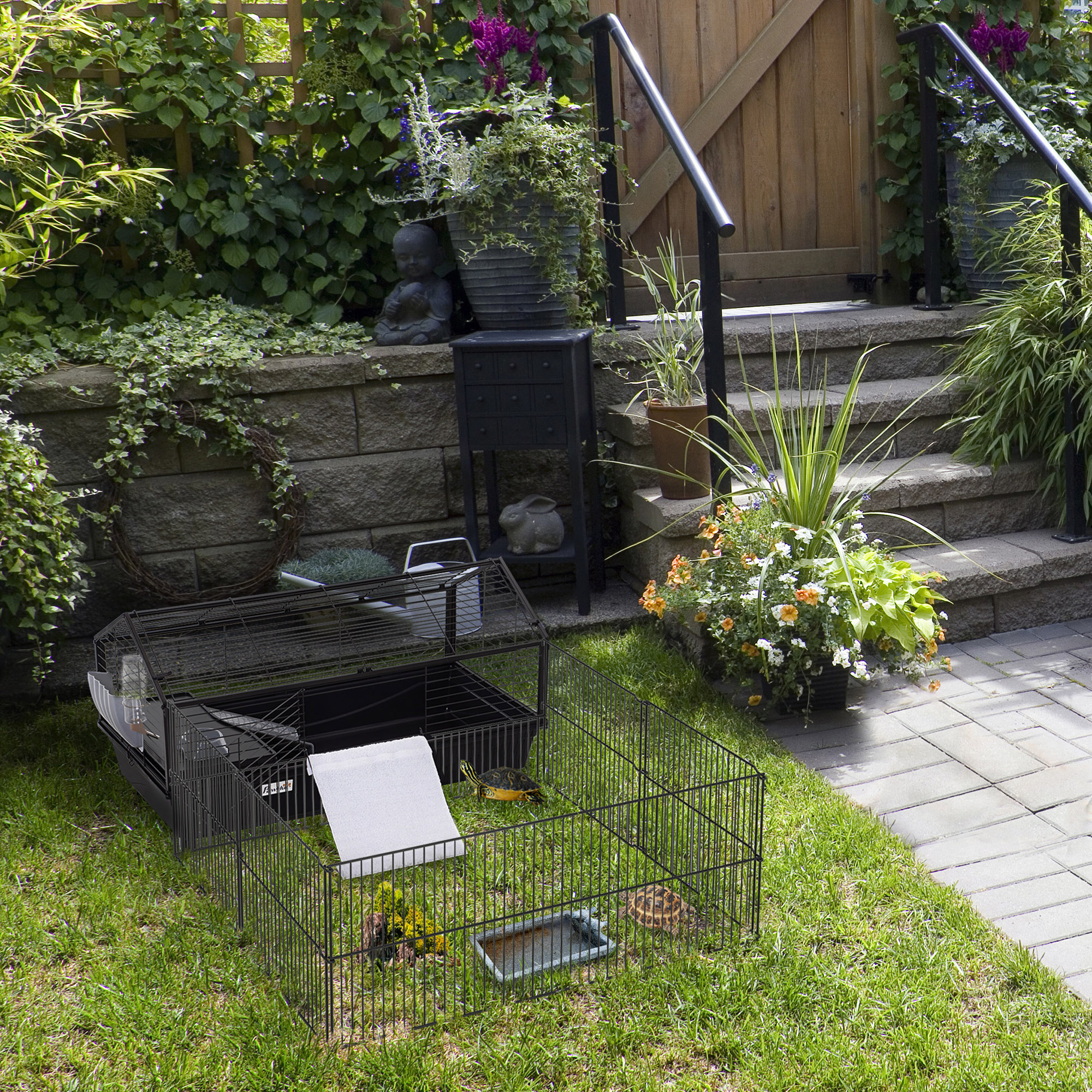 Pawhut Rolling Metal Rabbit & Small Animal Hutch photo 8