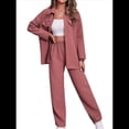 thumbnail image 1 of Conjunto de Dos Piezas de Punto para Mujer: Chaqueta de Larga con Botones y Pantalón Recto. Sandía Roja M, 1 of 7