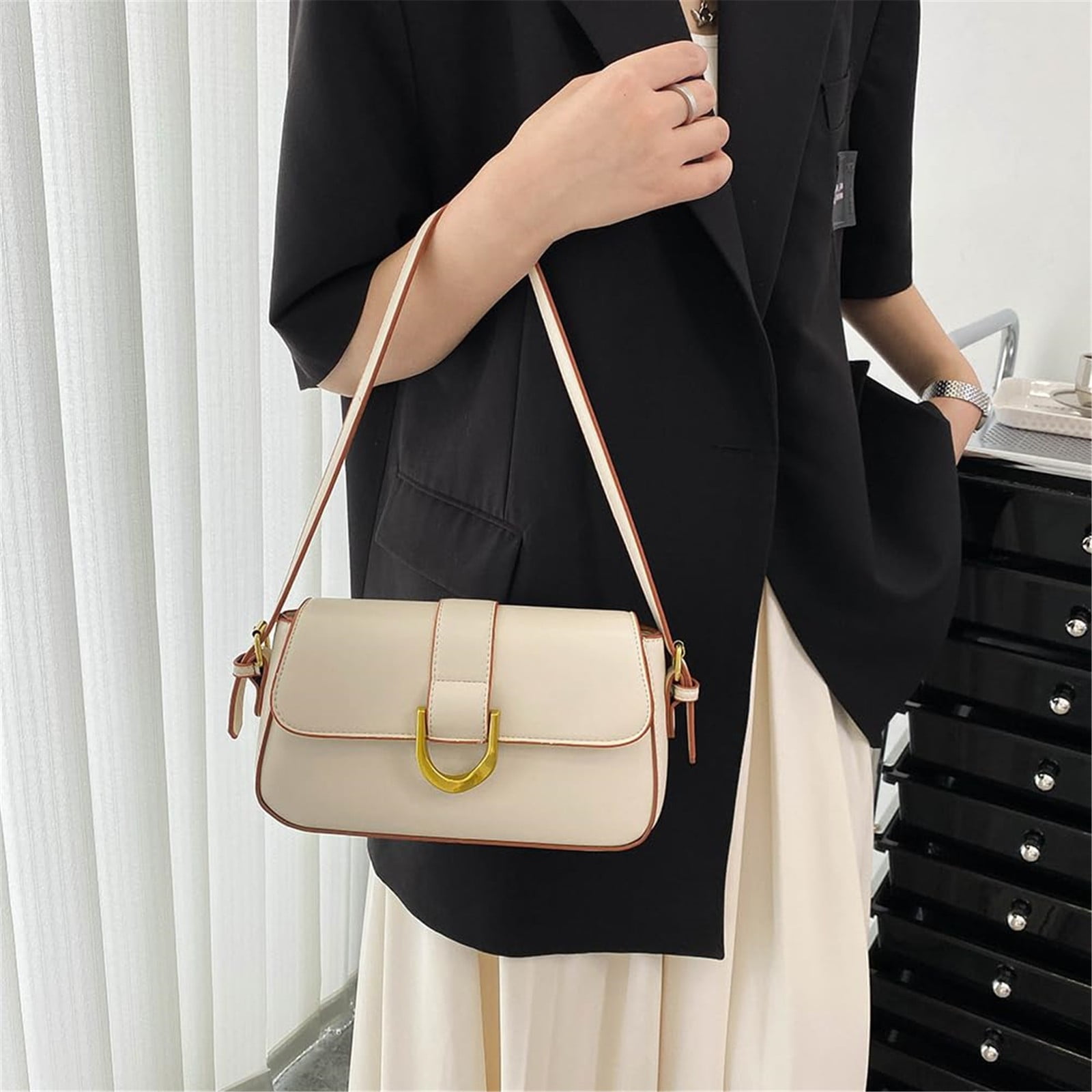 Jierger Small Shoulder Bag Purse for Women Handbag Clutch Purse Classic Retro Crossbody Bag Satchel for Women Shoulder Purses and Handbags for Men Women Outdoor Travel Work