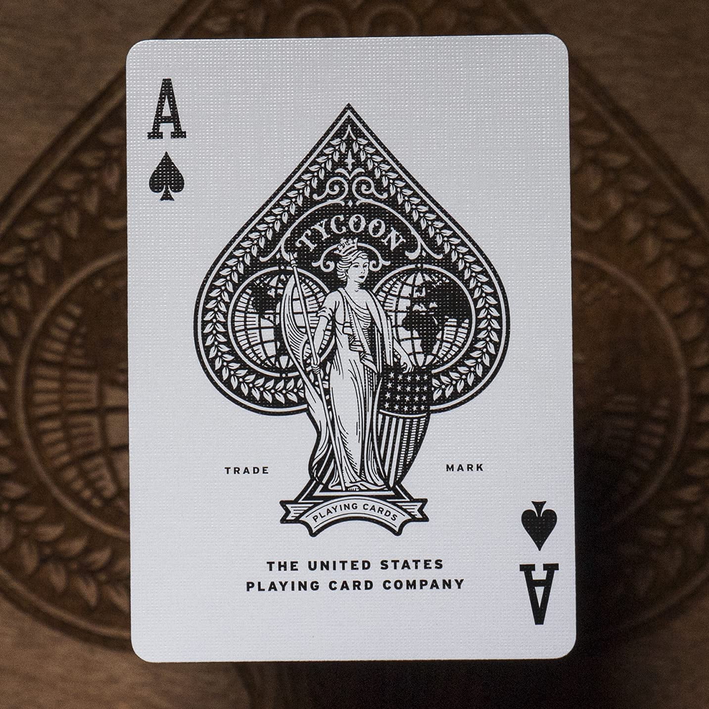 theory11 Tycoon Playing Cards (Ivory)