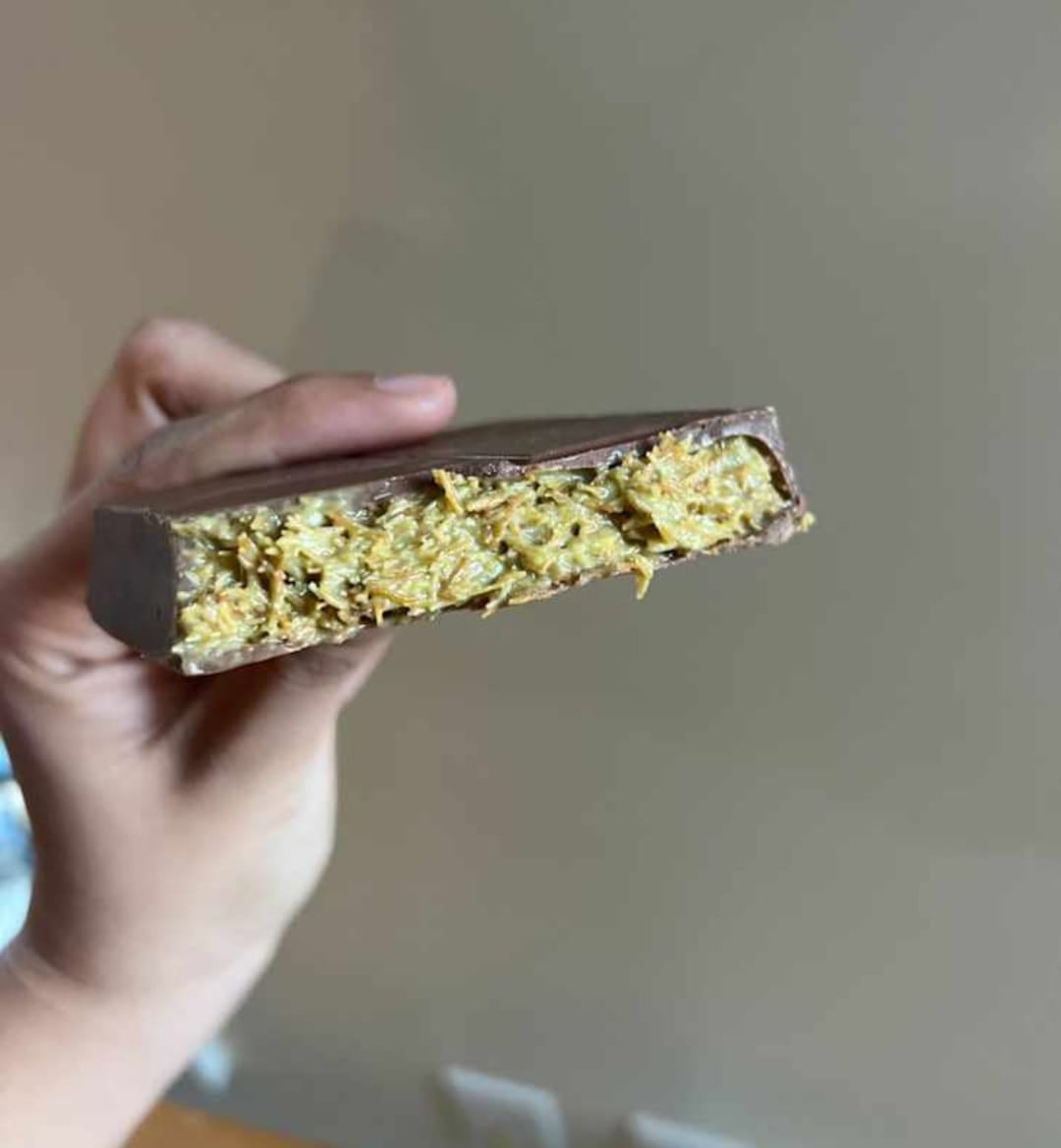 Dubai-Inspired Chocolate Bar- Handmade in USA with Pistachios (200g)