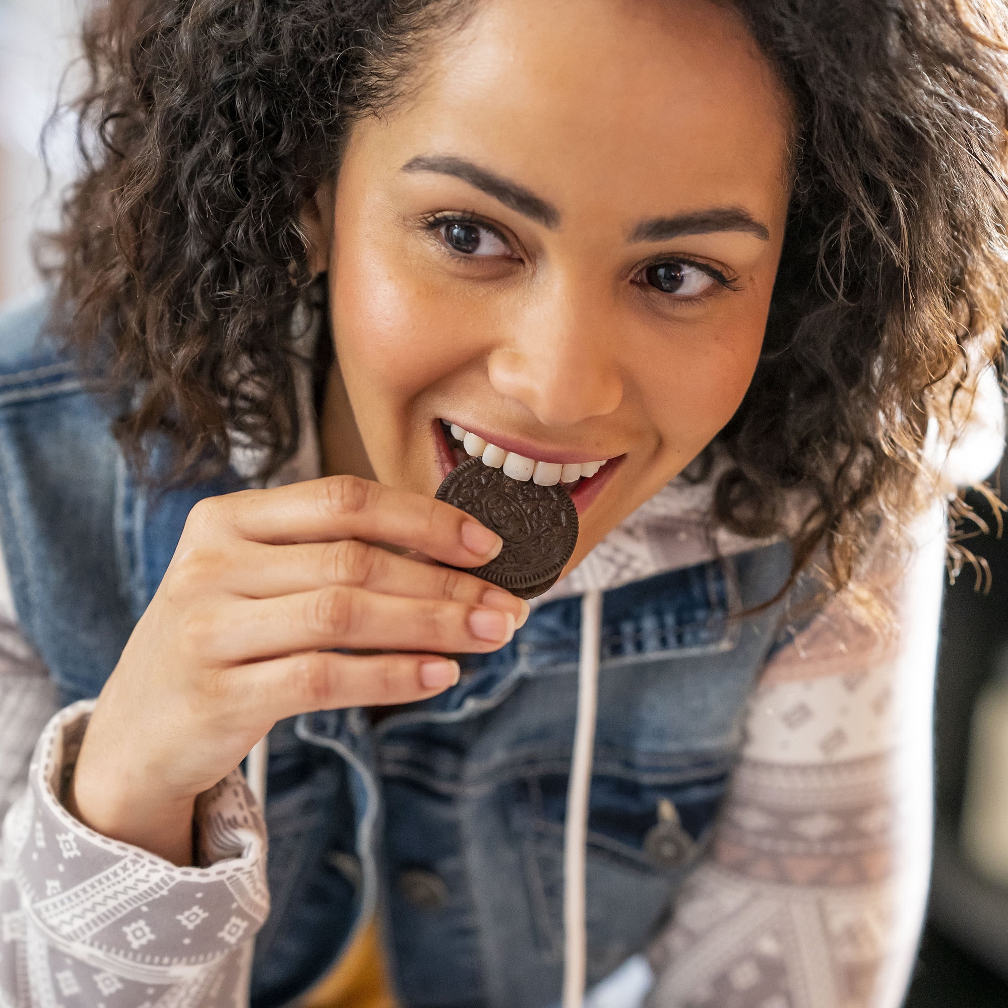 OREO Chocolate Sandwich Cookies, Family Size, 18.12 oz OREO Chocolate Sandwich Cookies, Family Size, 18.12 oz